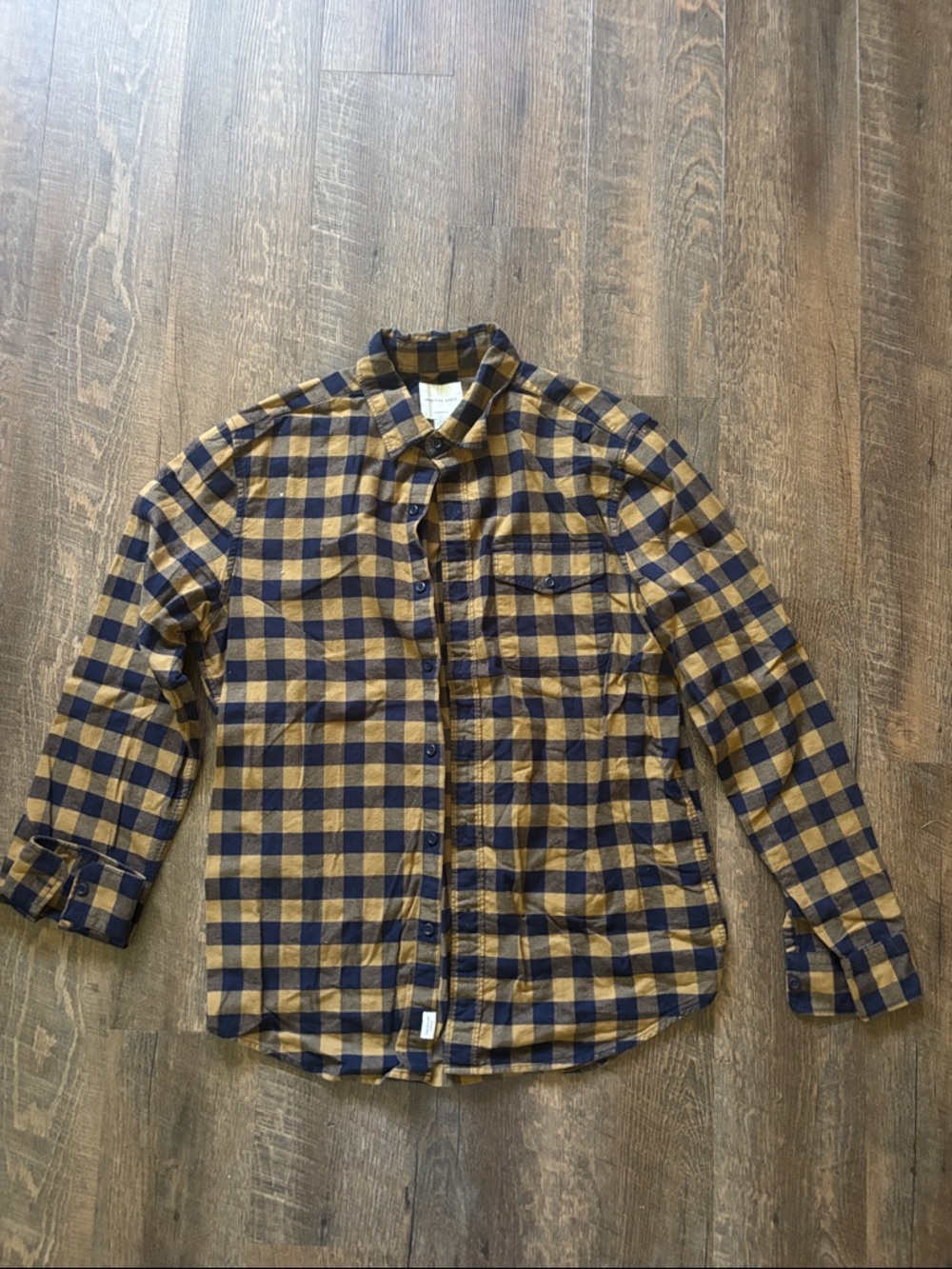 American Eagle Outfitters Navy and Mustard Plaid Shirt